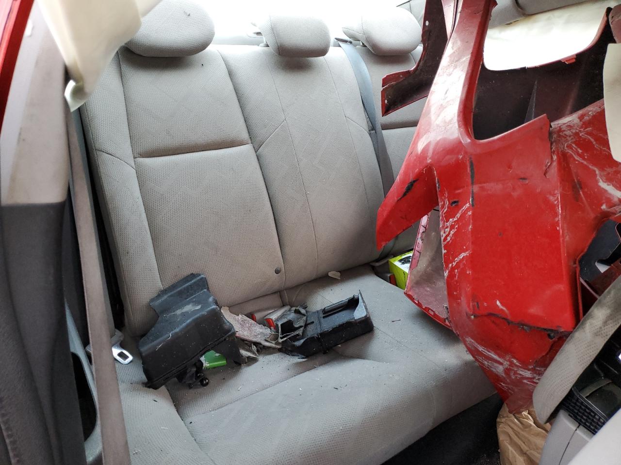 2012 Honda Civic Lx VIN: 2HGFG3B52CH551810 Lot: 82436885