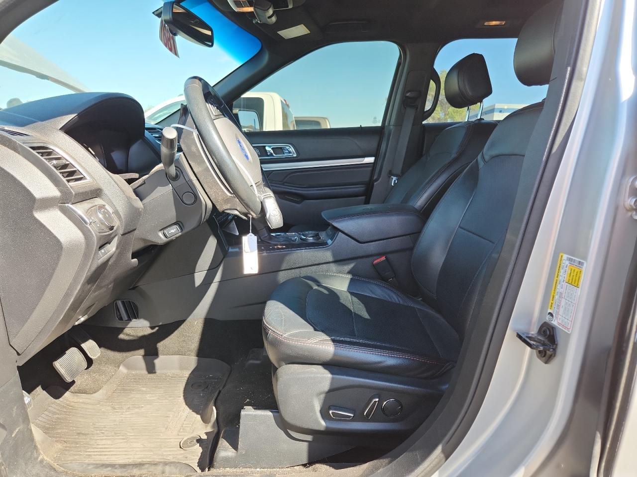 2017 Ford Explorer Sport VIN: 1FM5K8GT8HGD88625 Lot: 81964965