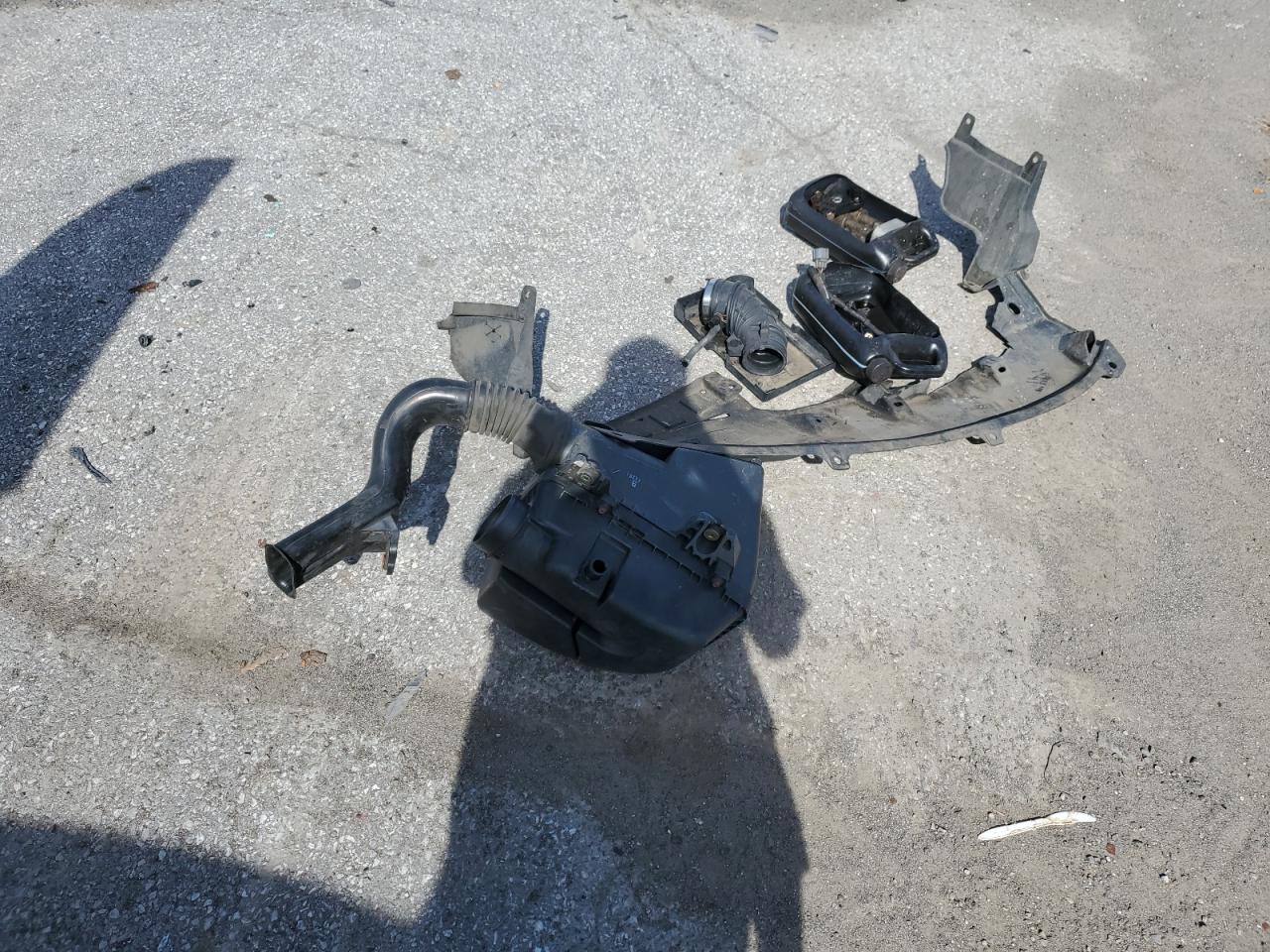 2004 Honda Cr-V Ex VIN: JHLRD78824C022880 Lot: 85090055