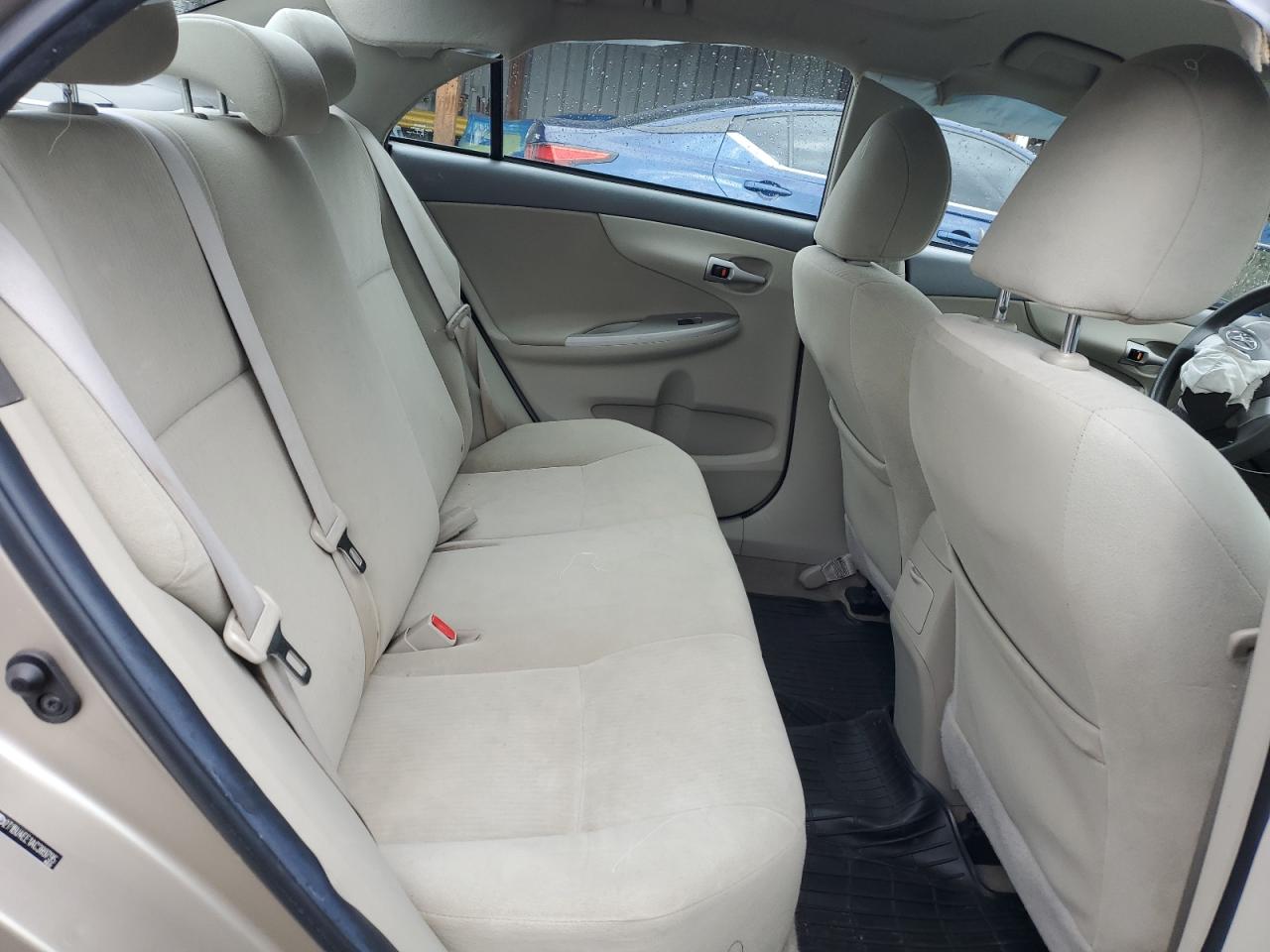 2010 Toyota Corolla Base VIN: 2T1BU4EE1AC389795 Lot: 86657865