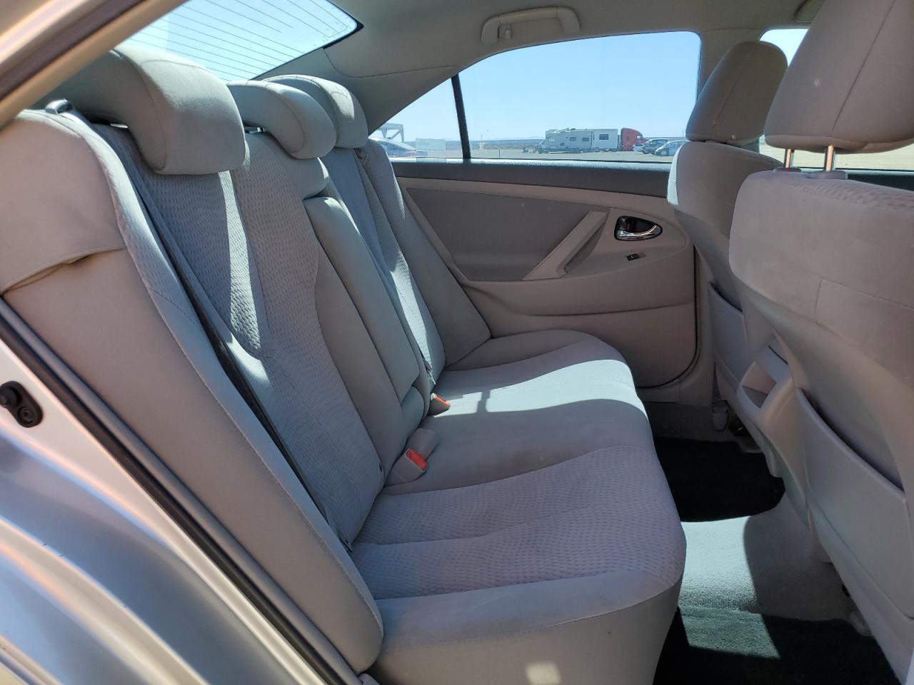 2011 Toyota Camry Base VIN: 4T1BF3EK6BU757334 Lot: 81951855