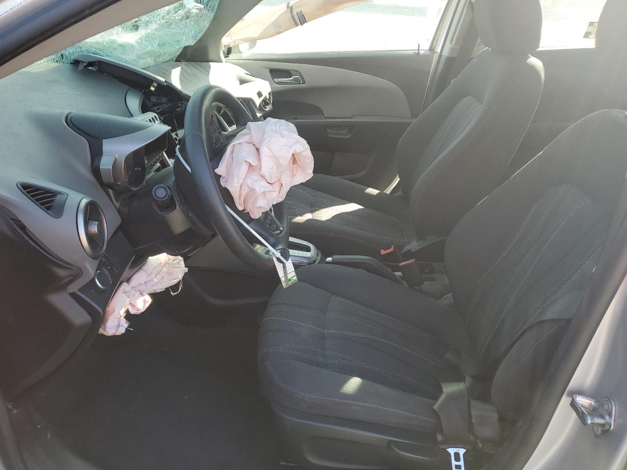 2016 Chevrolet Sonic Lt VIN: 1G1JC5SB5G4152438 Lot: 82380055