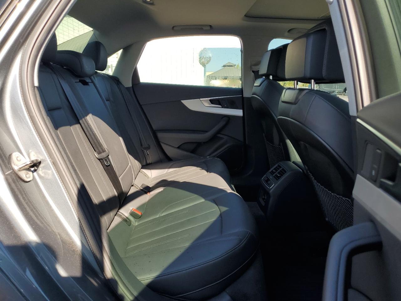 2019 Audi A4 Komfort VIN: WAUANAF40KN012576 Lot: 84595755