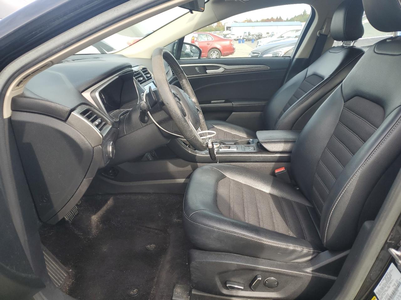 2017 Ford Fusion Se VIN: 3FA6P0HDXHR261781 Lot: 90068585