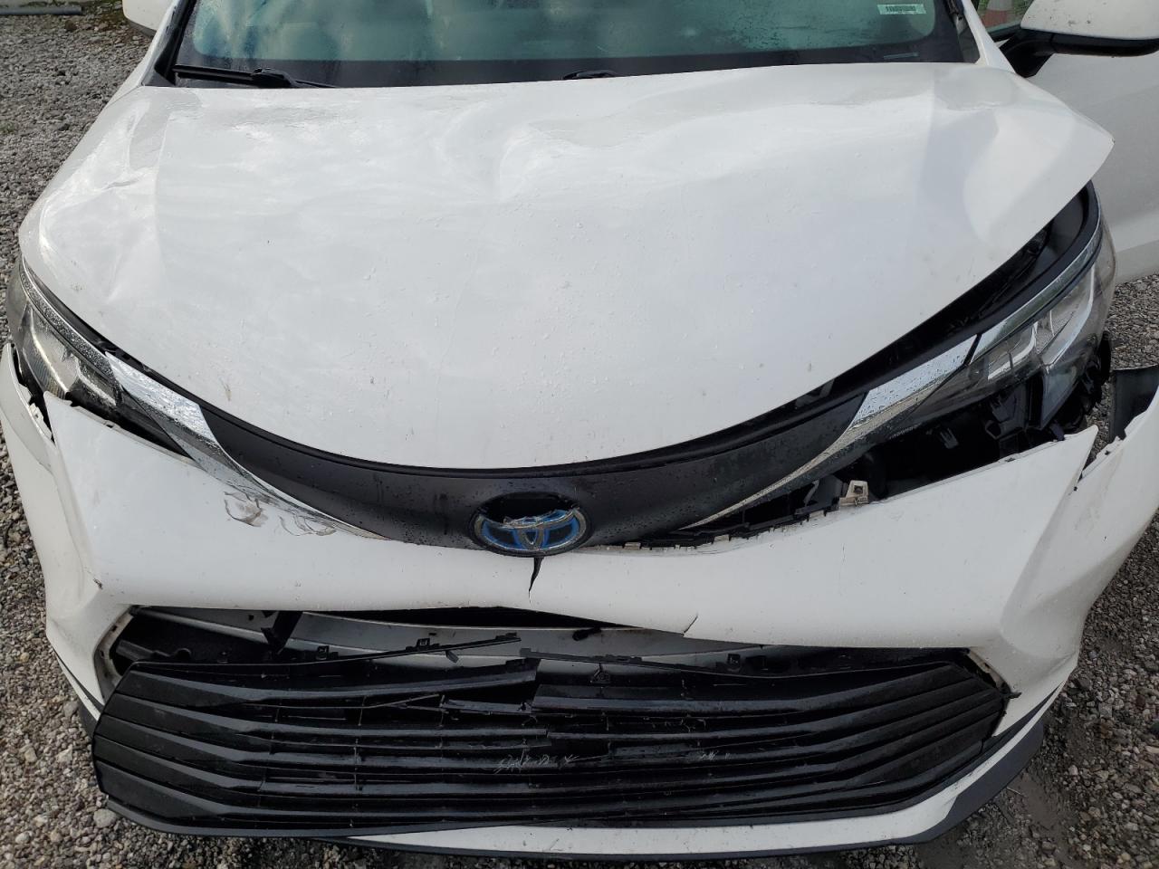 2021 Toyota Sienna Le VIN: 5TDKRKEC3MS028018 Lot: 85748785