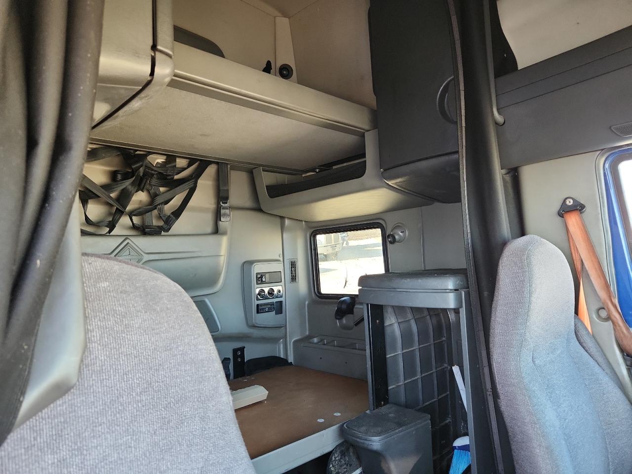 2013 International Prostar - Semi Truck VIN: 3HSDJSJR1DN161808 Lot: 84202305