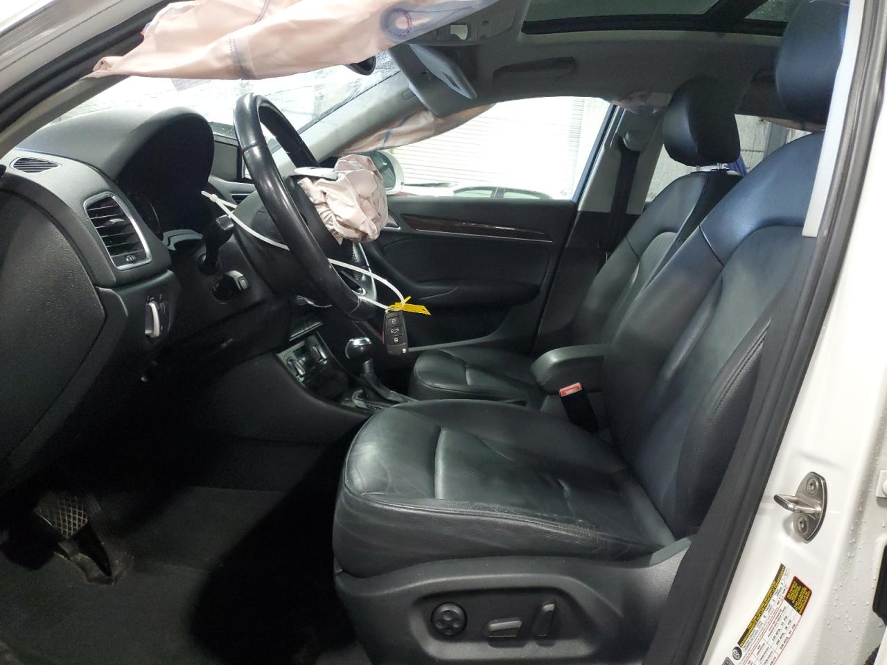 2015 Audi Q3 Premium Plus VIN: WA1EFCFSXFR009897 Lot: 85696825