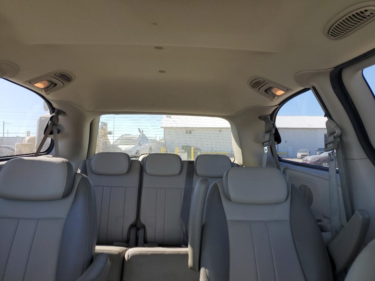 2006 Chrysler Town & Country Touring VIN: 2A4GP54L66R692950 Lot: 82706345