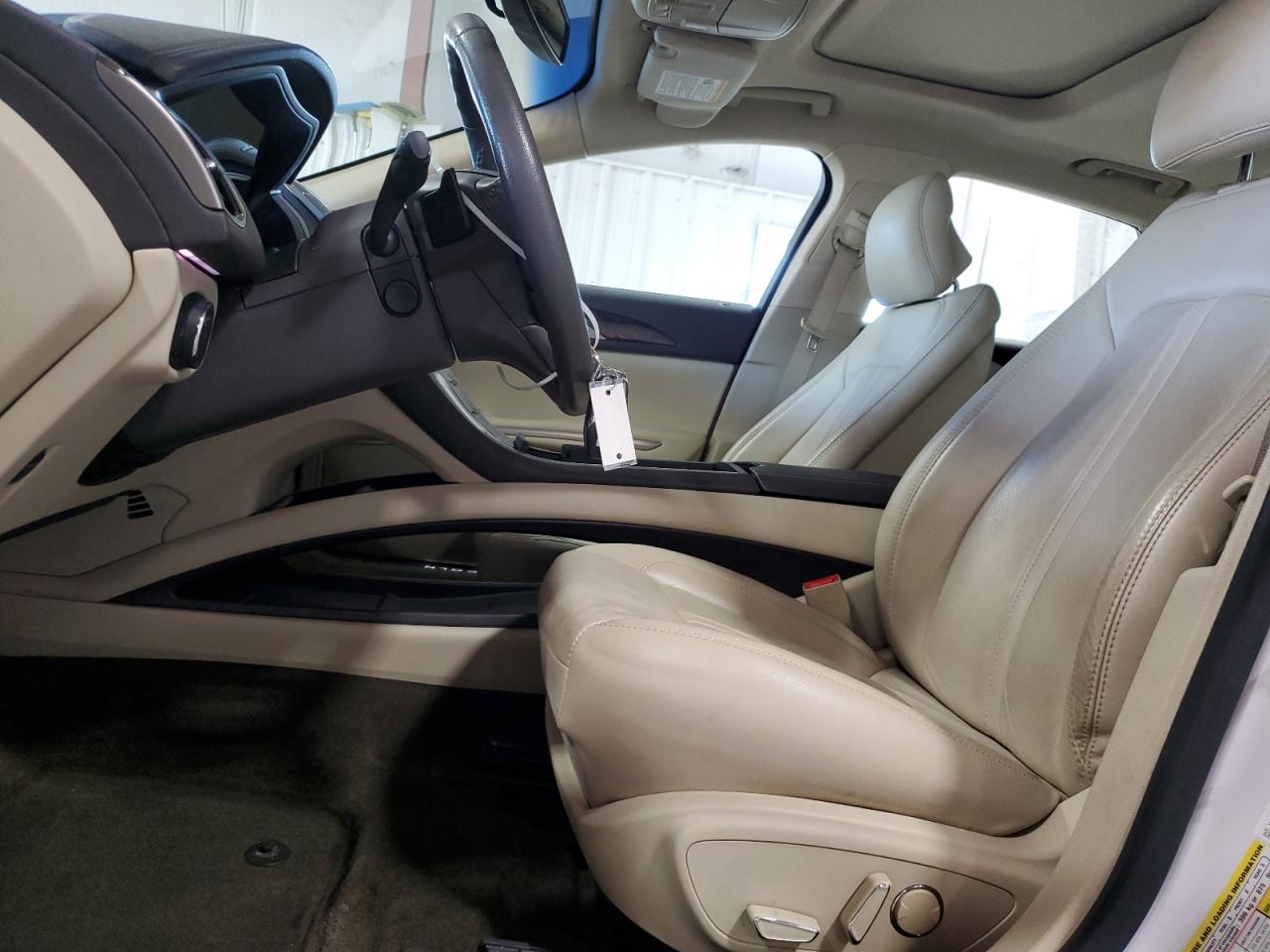 2014 Lincoln Mkz VIN: 3LN6L2J90ER815828 Lot: 87387345