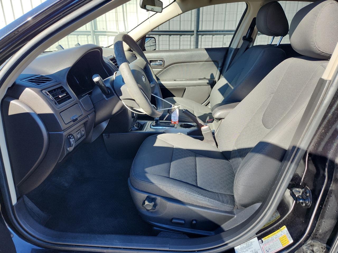 2011 Ford Fusion Se VIN: 3FAHP0HA6BR138372 Lot: 90375105