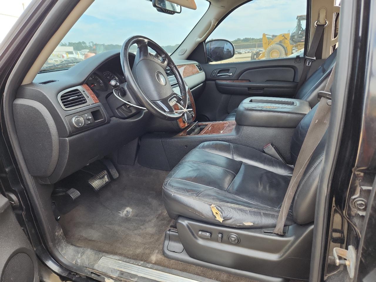 2008 Chevrolet Tahoe K1500 VIN: 1GNFK13088J226046 Lot: 87035155