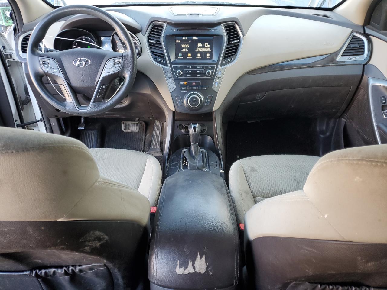 2017 Hyundai Santa Fe Se VIN: KM8SMDHF0HU232112 Lot: 90606685