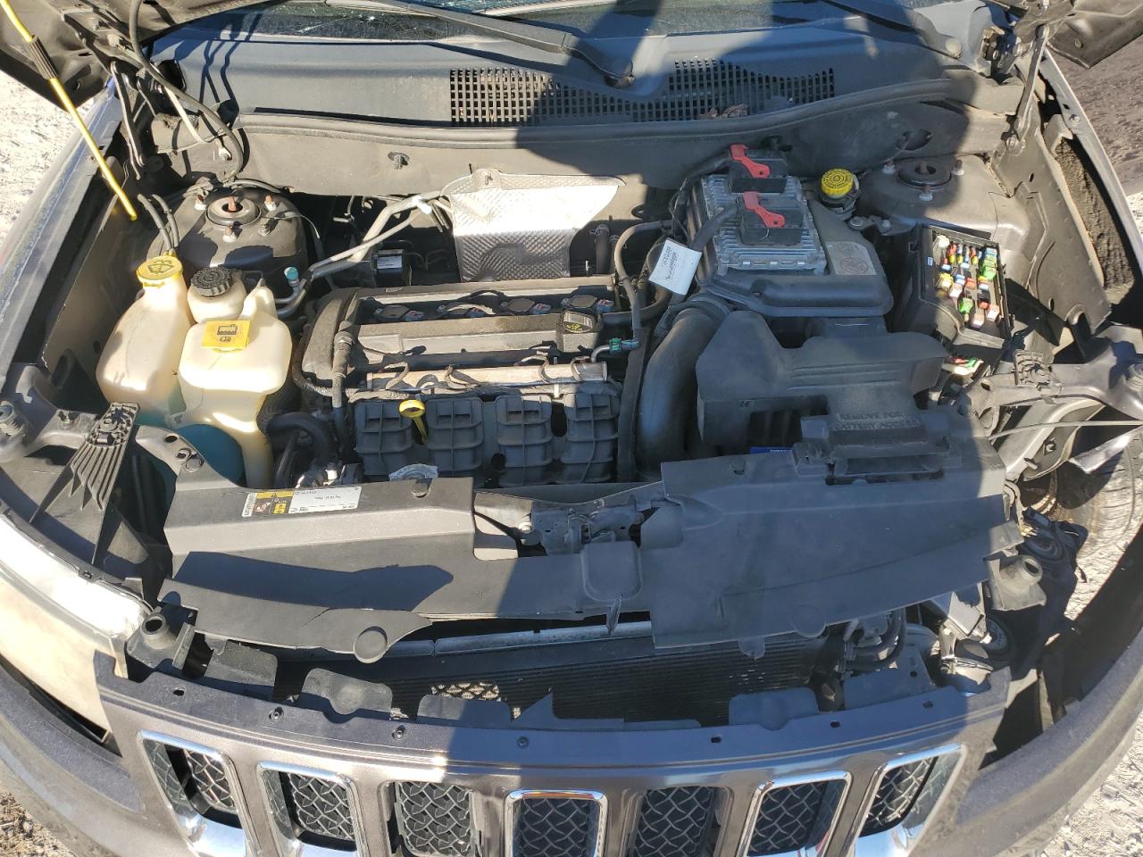 2016 Jeep Compass Sport VIN: 1C4NJCBA9GD611061 Lot: 85570955