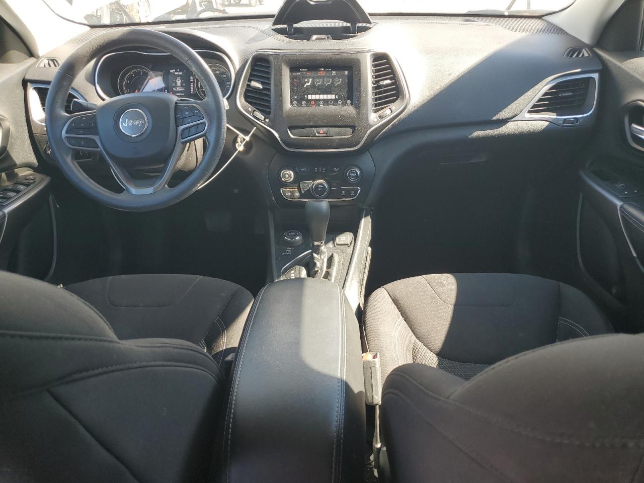 2020 Jeep Cherokee Latitude VIN: 1C4PJMCB3LD651264 Lot: 82531125