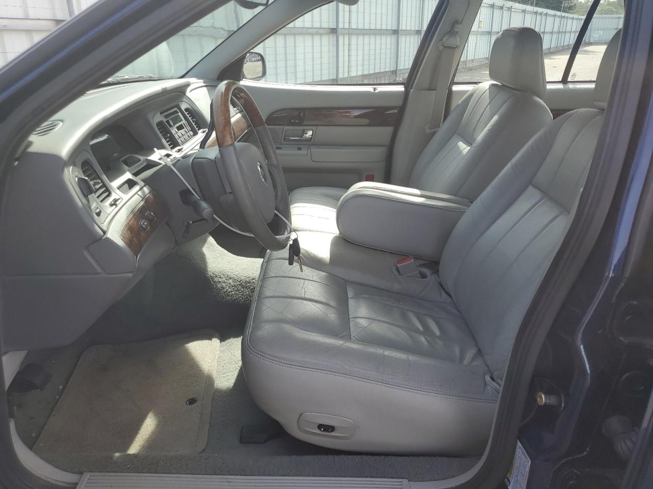 2005 Mercury Grand Marquis Ls VIN: 2MEFM75W55X630835 Lot: 82276145