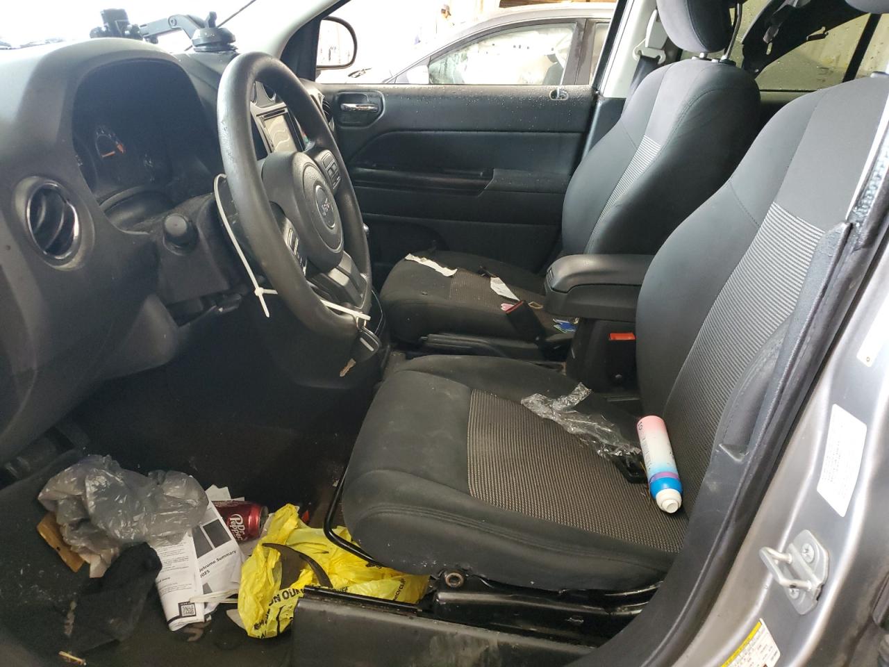 2015 Jeep Compass Sport VIN: 1C4NJCBA6FD218892 Lot: 90647685