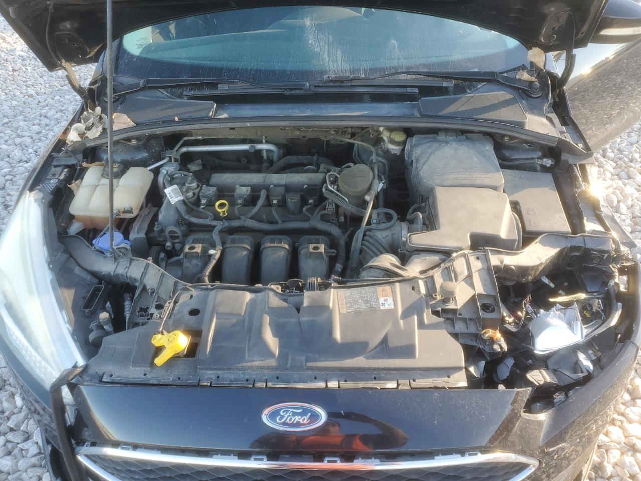 2015 Ford Focus Se VIN: 1FADP3K20FL210091 Lot: 82415395