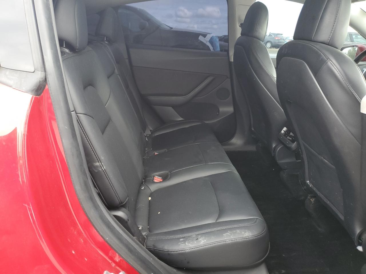 2021 Tesla Model Y VIN: 5YJYGDEE8MF139889 Lot: 84915495