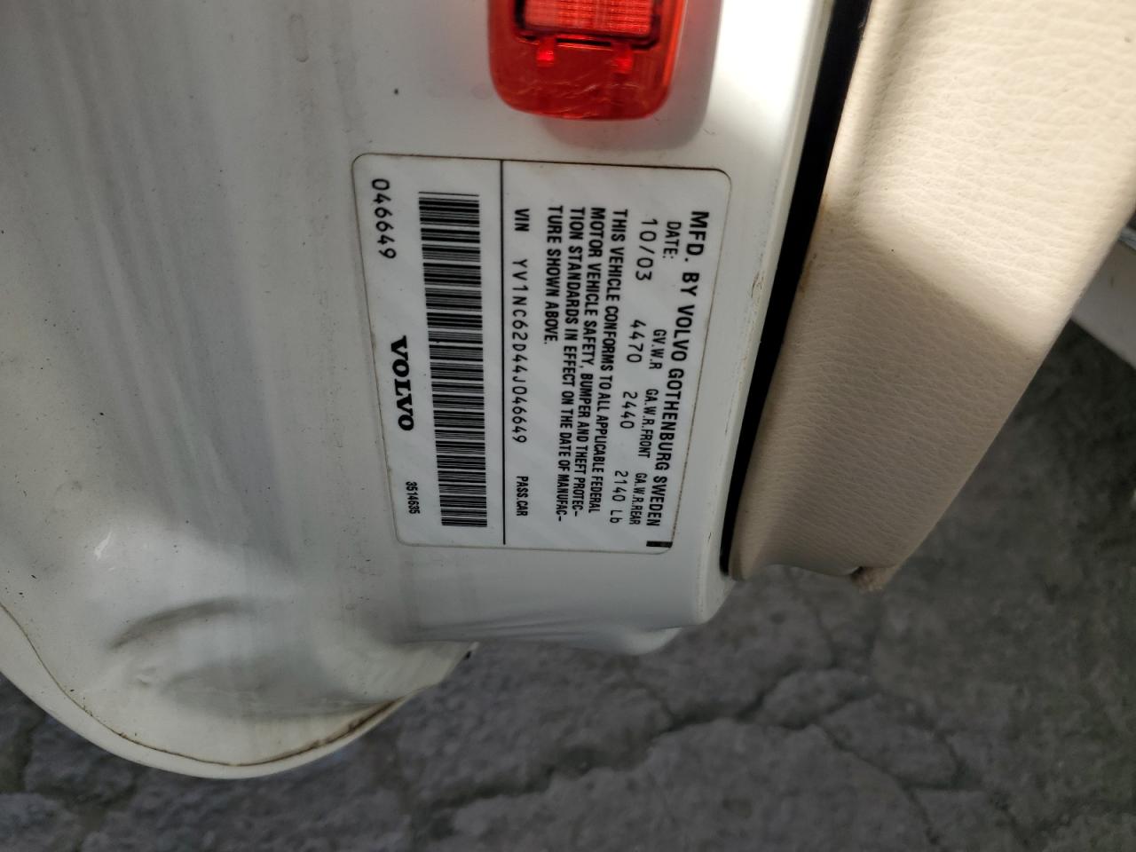 2004 Volvo C70 Hpt VIN: YV1NC62D44J046649 Lot: 84951305