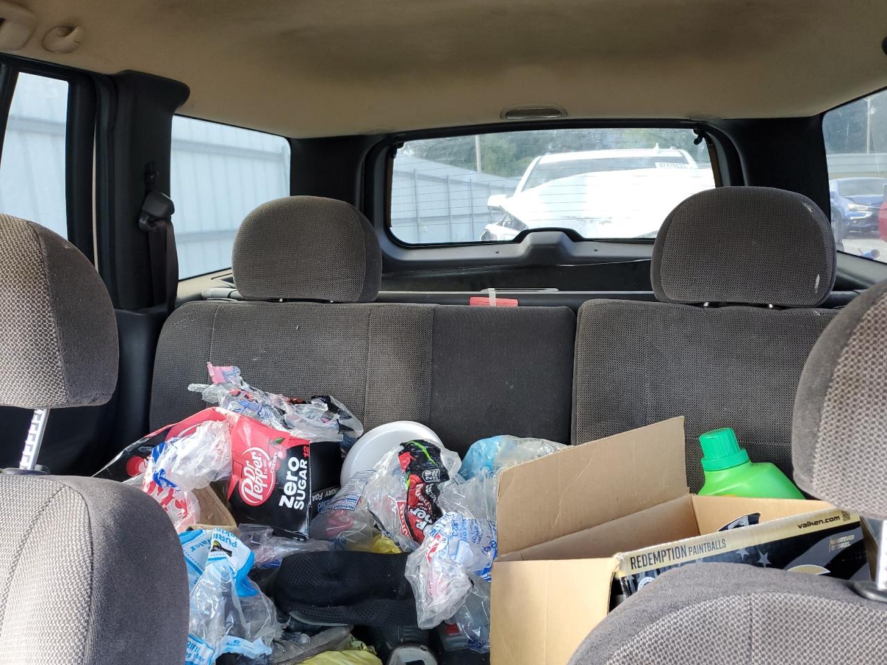 2001 Jeep Grand Cherokee Laredo VIN: 1J4GX48SX1C637236 Lot: 82461805