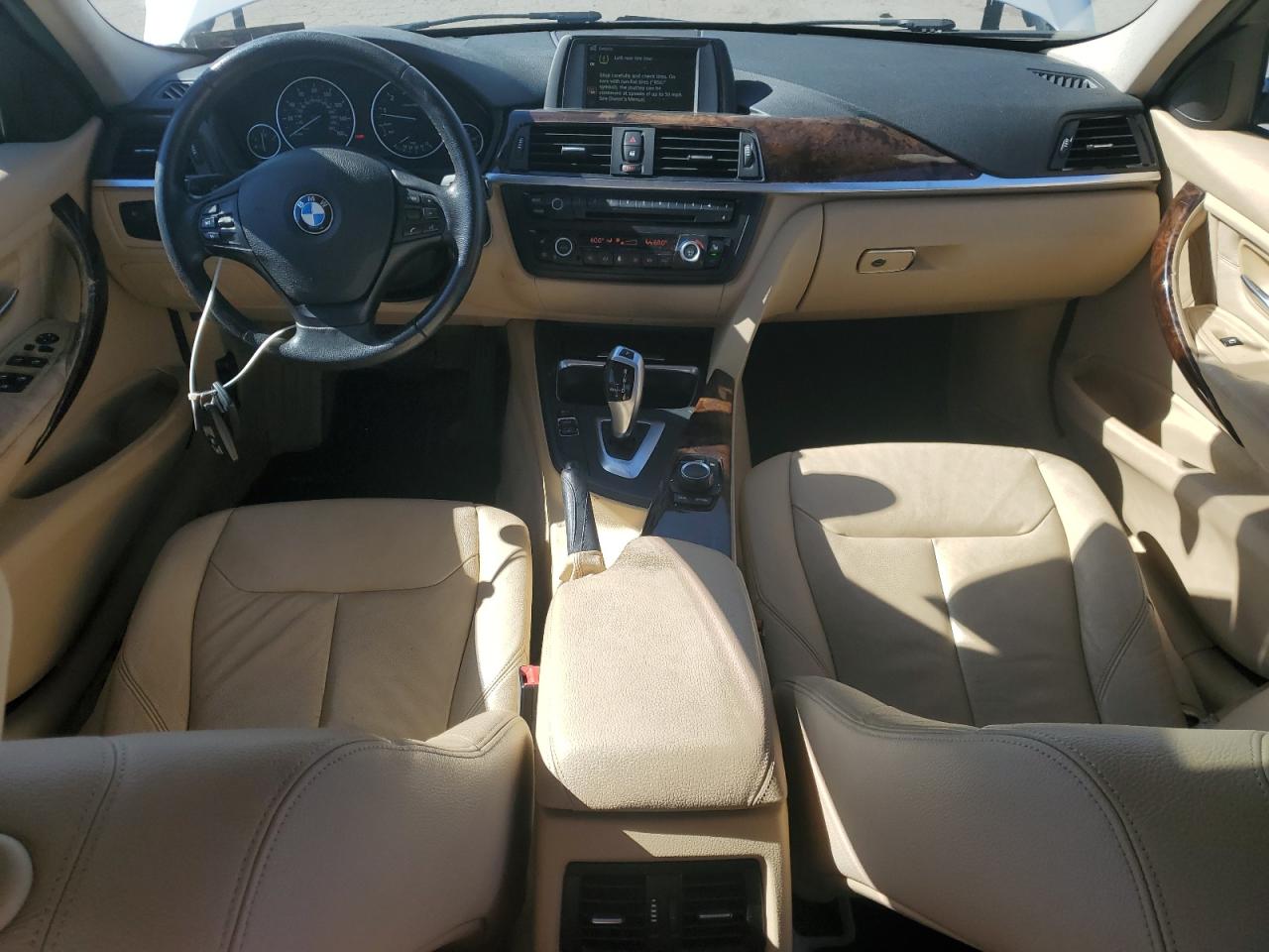 2014 BMW 320 I xDrive VIN: WBA3C3C57EF984309 Lot: 82551365