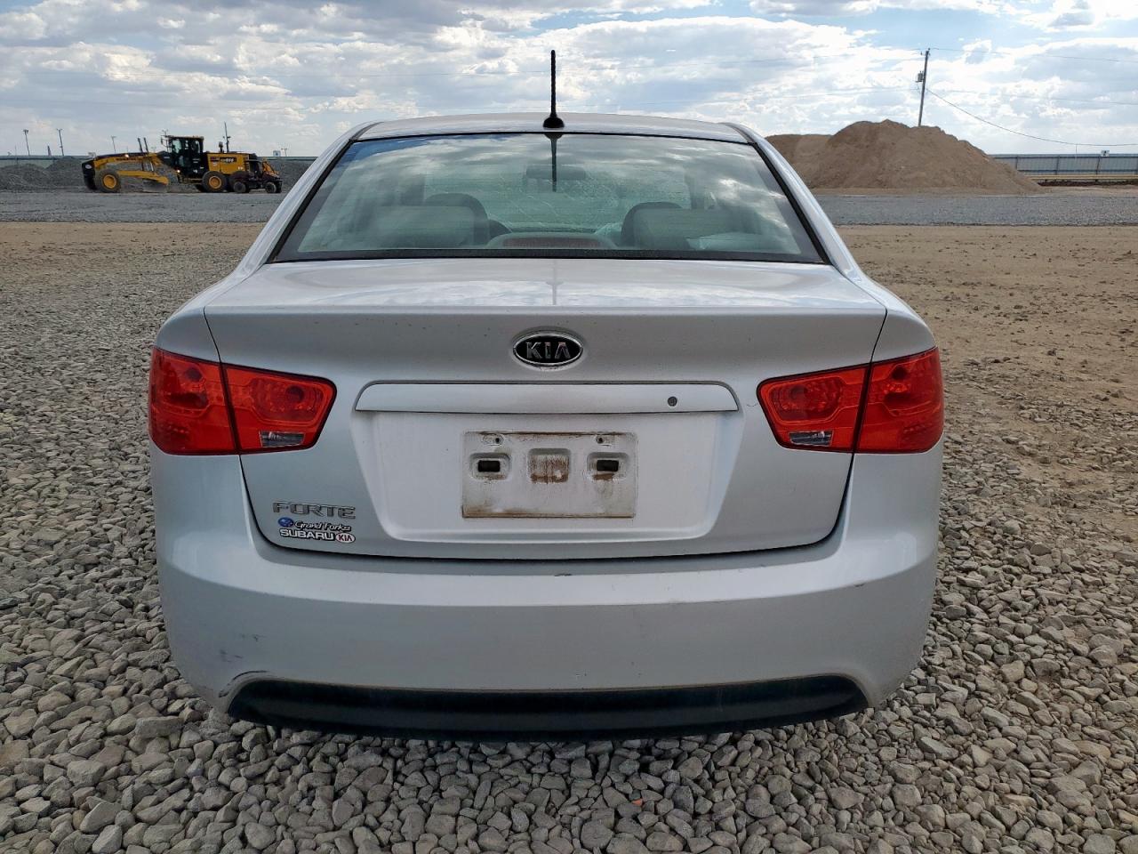 2011 Kia Forte Lx VIN: KNAFT4A28B5889206 Lot: 82190395