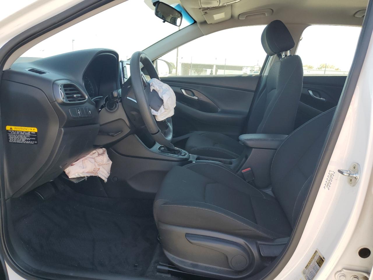 2020 Hyundai Elantra Gt VIN: KMHH35LE8LU135623 Lot: 81446135