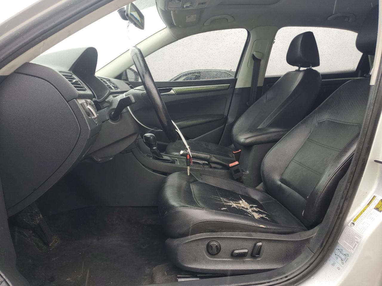 2016 Volkswagen Passat Se VIN: 1VWBT7A30GC011555 Lot: 86231755