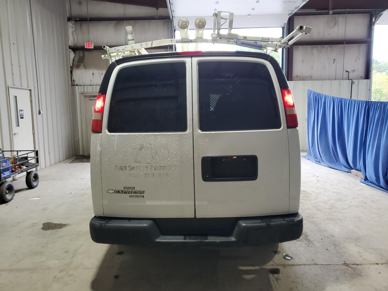 2015 Chevrolet Express G2500 VIN: 1GCWGFCF9F1266404 Lot: 86520925