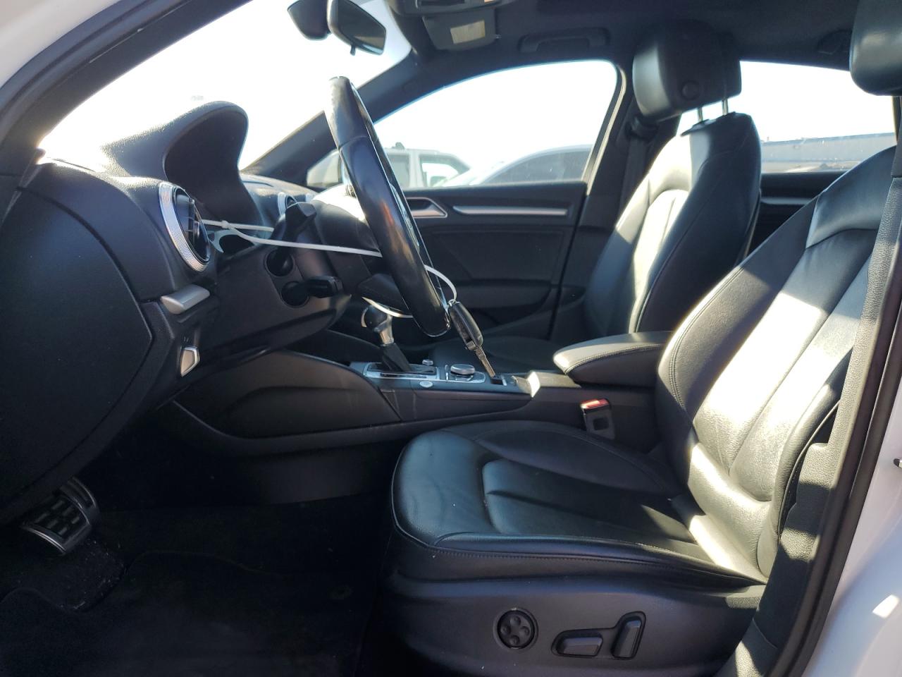 2017 Audi A3 Premium VIN: WAUB8GFFXH1068332 Lot: 87449395