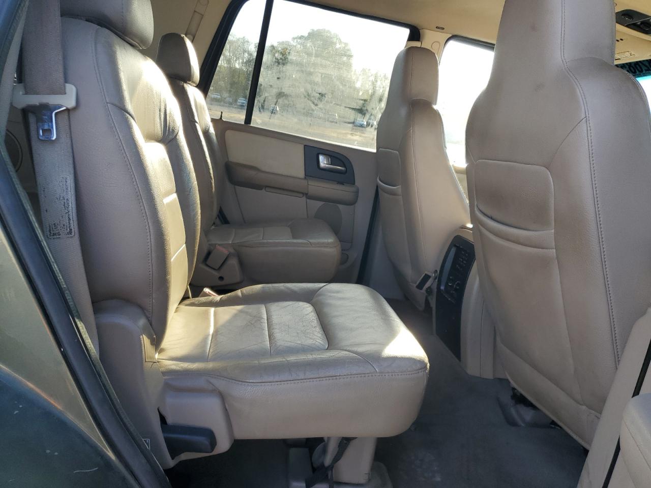 2003 Ford Expedition Eddie Bauer VIN: 1FMEU17L43LA23733 Lot: 82685995