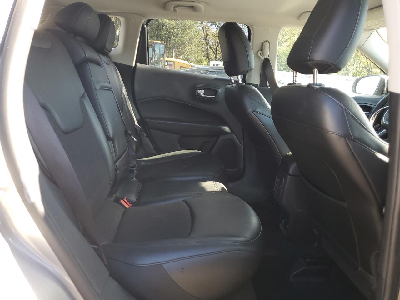 2019 Jeep Compass Latitude VIN: 3C4NJDBB6KT792105 Lot: 86551115