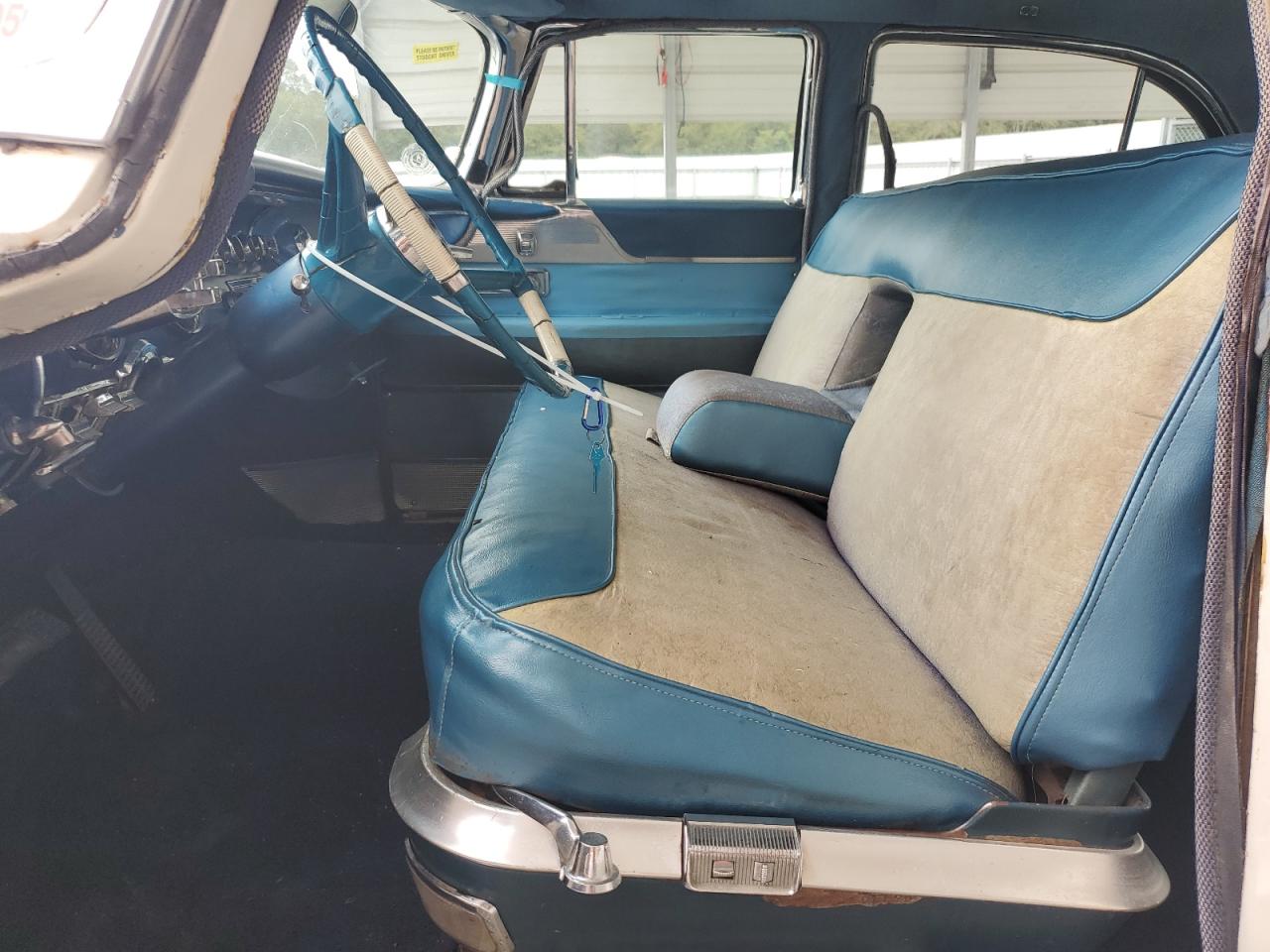 1956 Chrysler Imperial VIN: C564646 Lot: 82273055