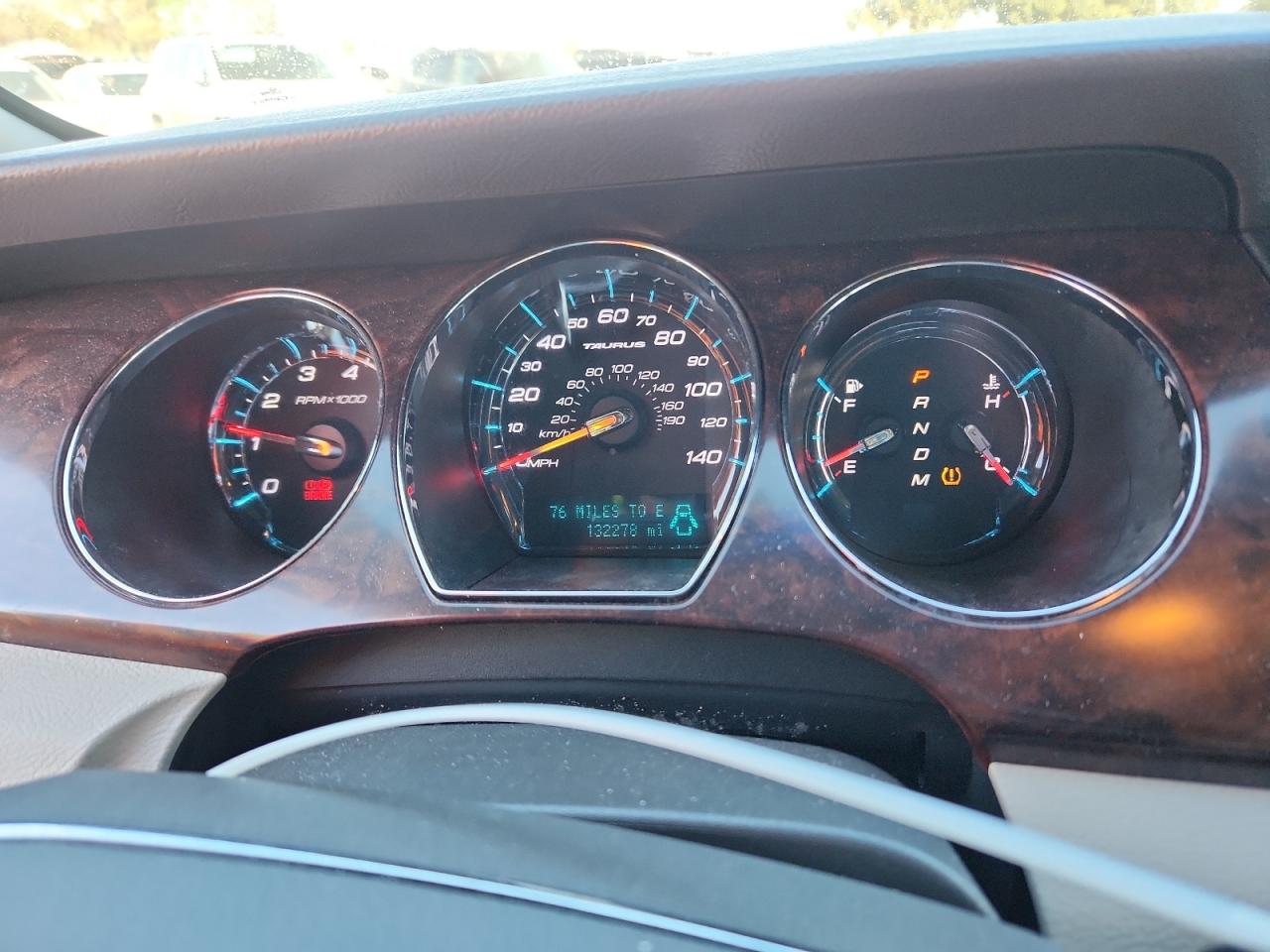 2010 Ford Taurus Sel VIN: 1FAHP2EW1AG153122 Lot: 89820775