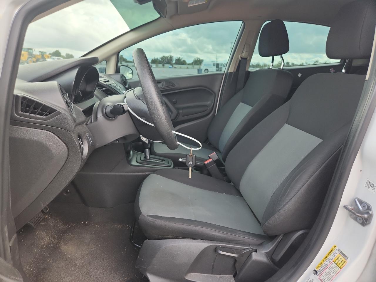 2018 Ford Fiesta S VIN: 3FADP4TJ5JM132586 Lot: 82381635