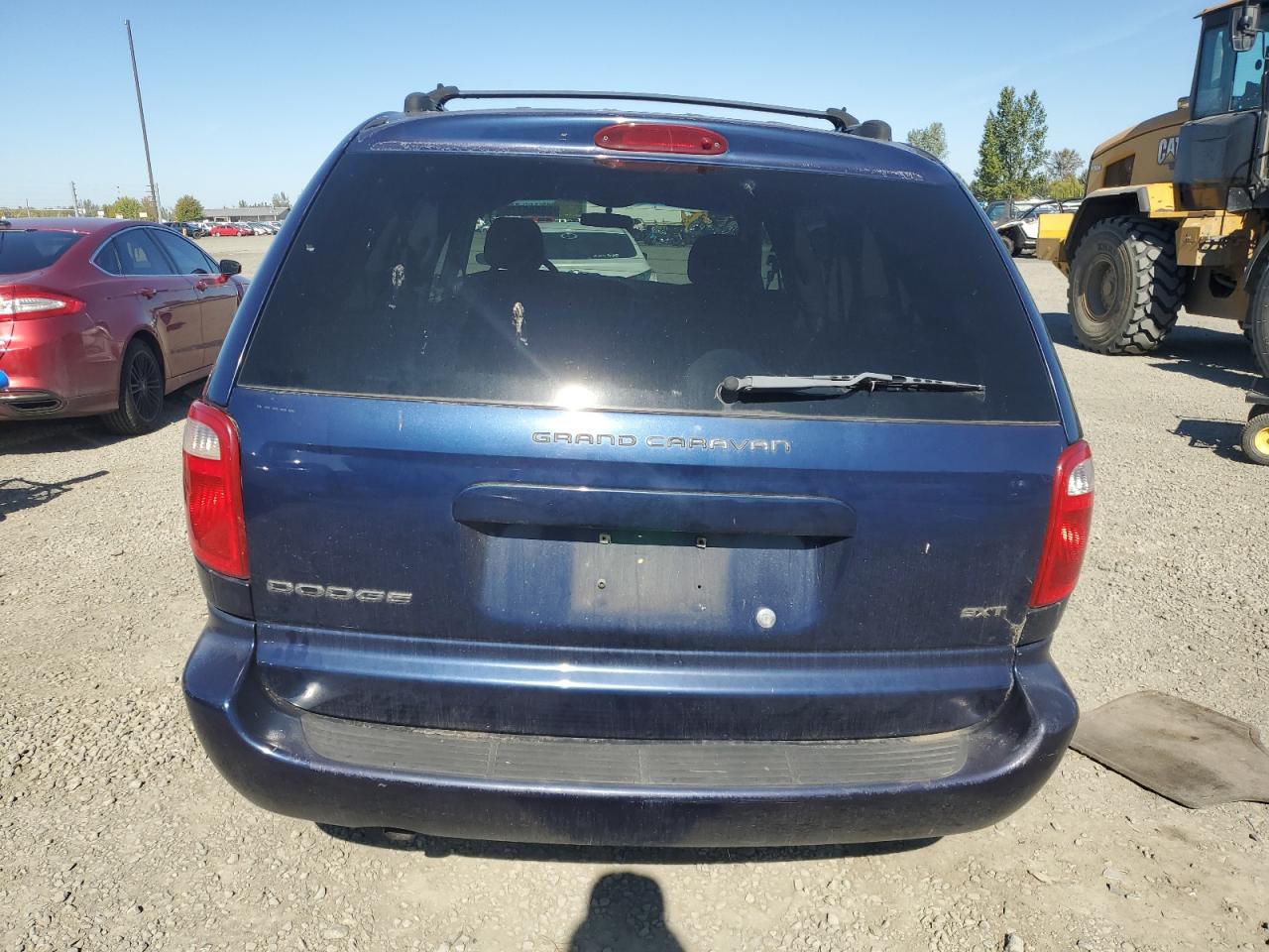 2005 Dodge Grand Caravan Sxt VIN: 2D4GP44L55R438003 Lot: 85586775