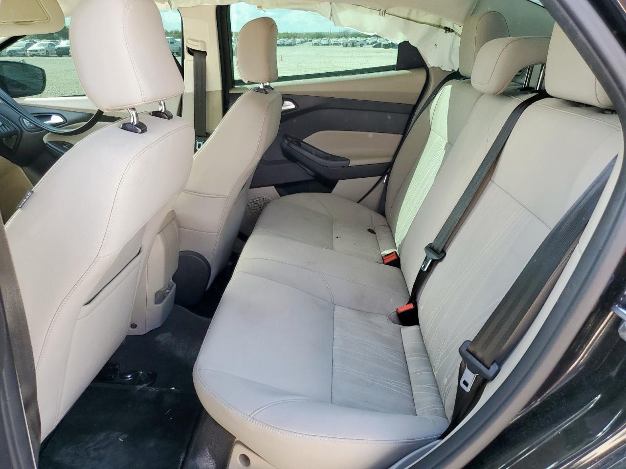 2015 Ford Focus Se VIN: 1FADP3F21FL227461 Lot: 85273325