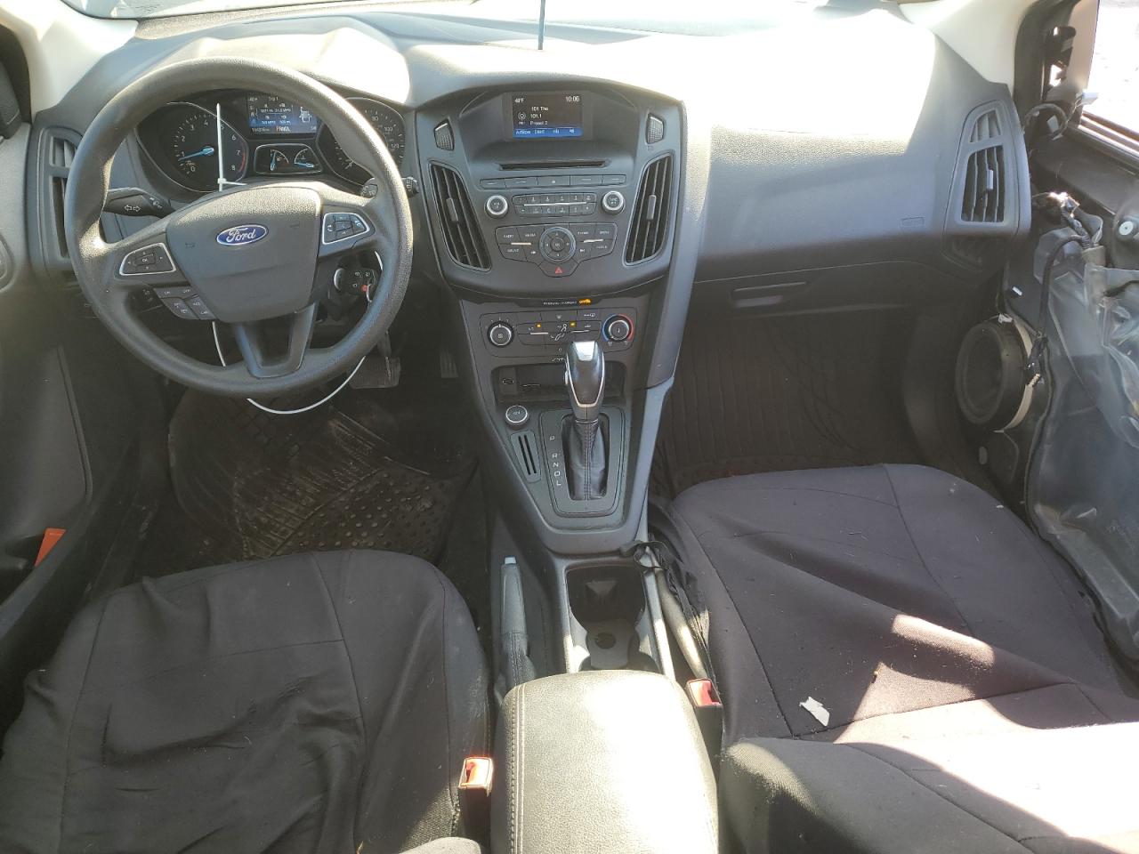 2015 Ford Focus Se VIN: 1FADP3K22FL210674 Lot: 85378505