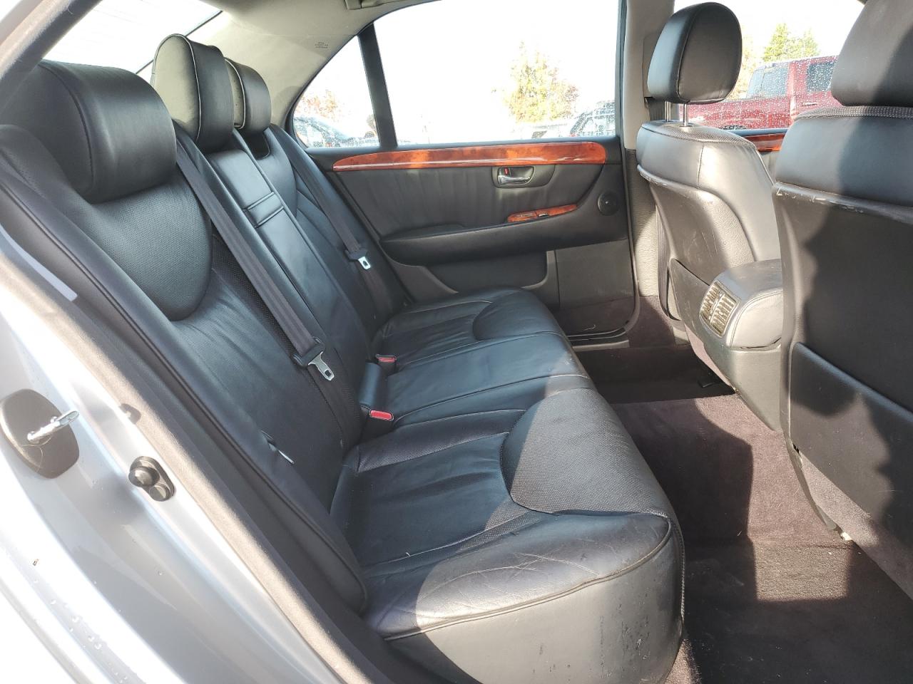 2005 Lexus Ls 430 VIN: JTHBN36FX55004654 Lot: 89862355