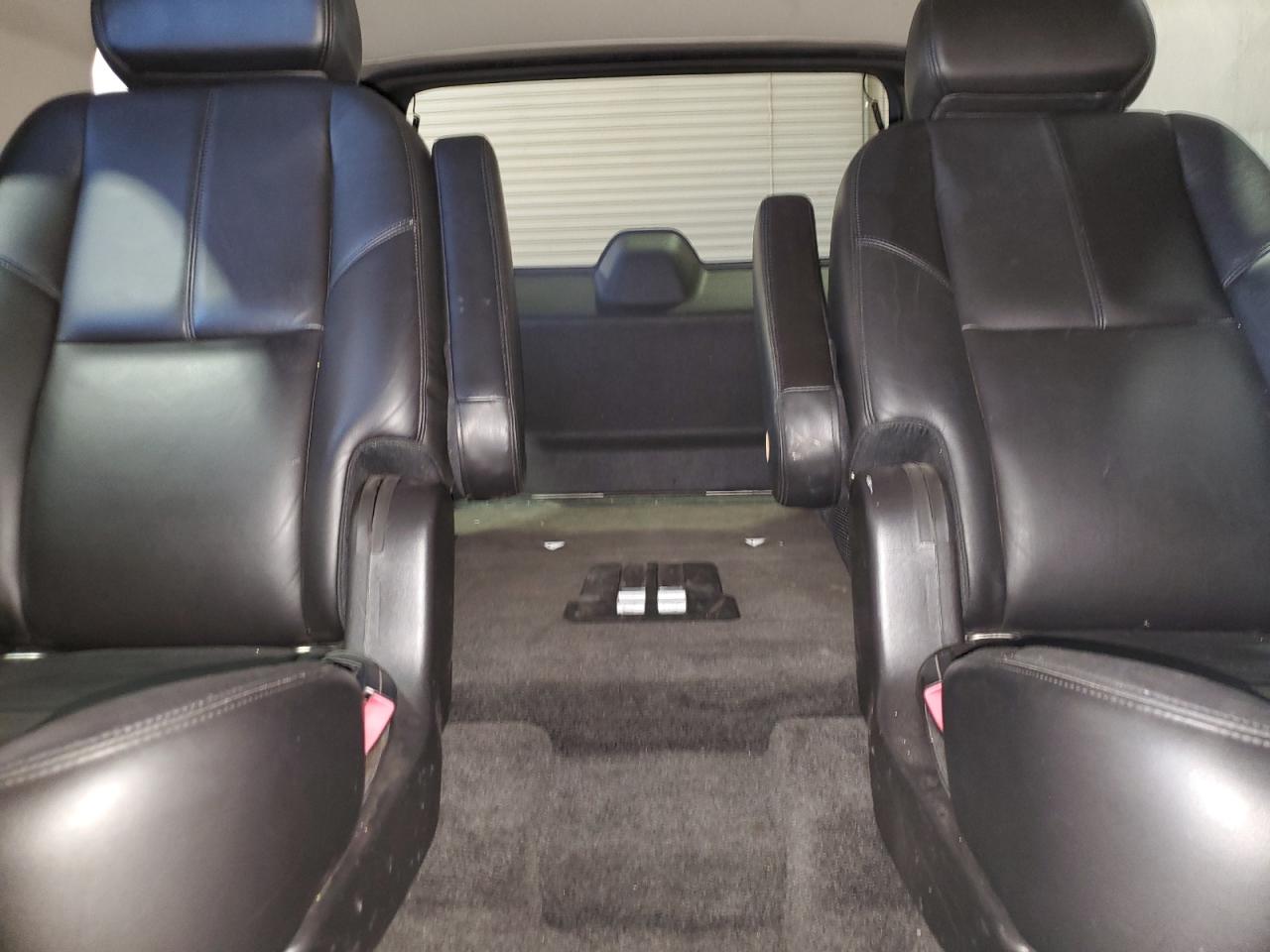 2008 GMC Yukon Denali VIN: 1GKFK63888J141398 Lot: 84635285