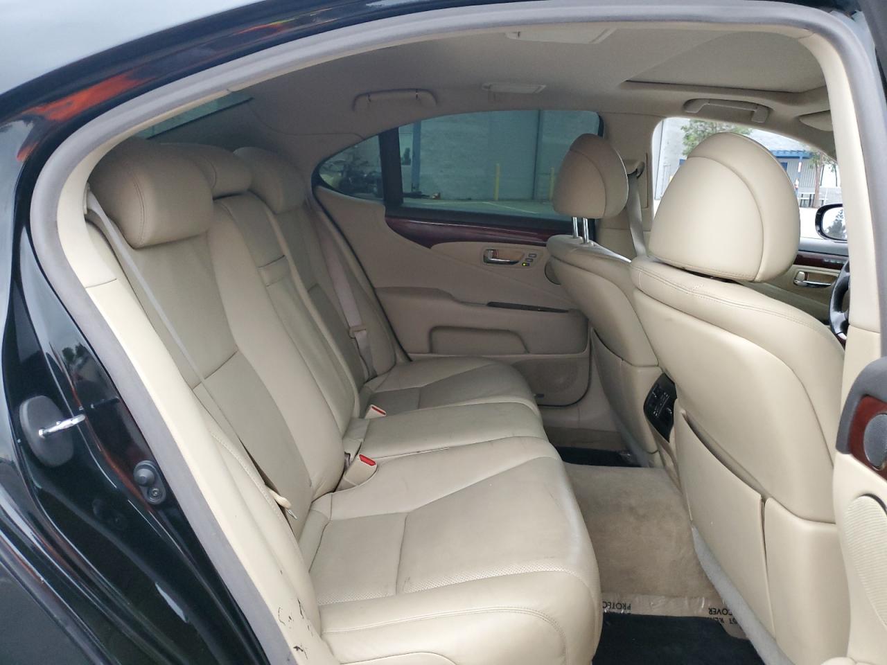 2007 Lexus Ls 460 VIN: JTHBL46F275011015 Lot: 82312425