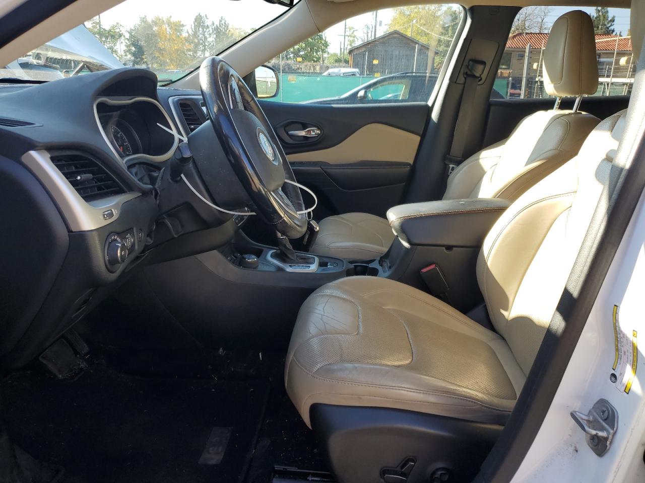 2015 Jeep Cherokee Limited VIN: 1C4PJMDS0FW618729 Lot: 85948615