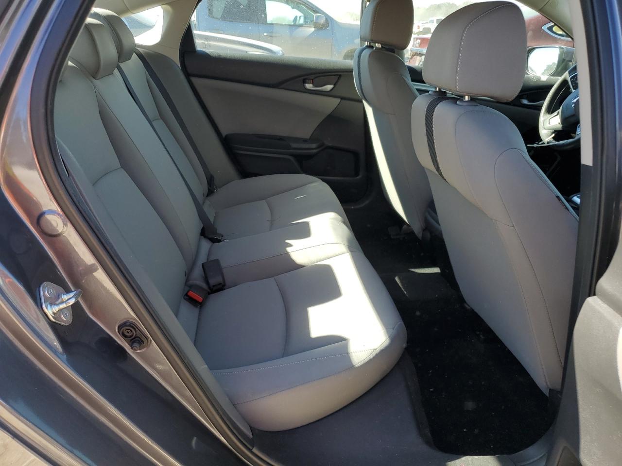2017 Honda Civic Lx VIN: 2HGFC2F57HH566360 Lot: 82410945
