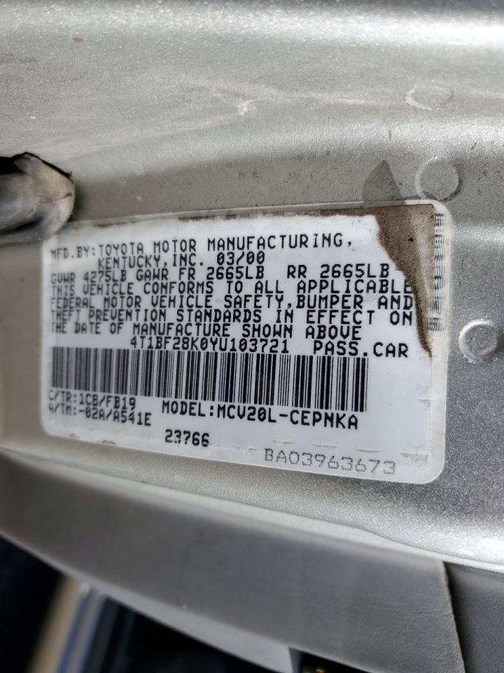 2000 Toyota Camry Le VIN: 4T1BF28K0YU103721 Lot: 90381605