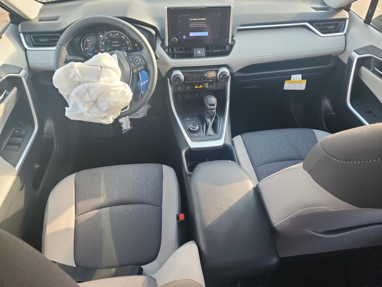 2025 Toyota Rav4 Xle VIN: JTMRWRFV7SD309442 Lot: 82230565