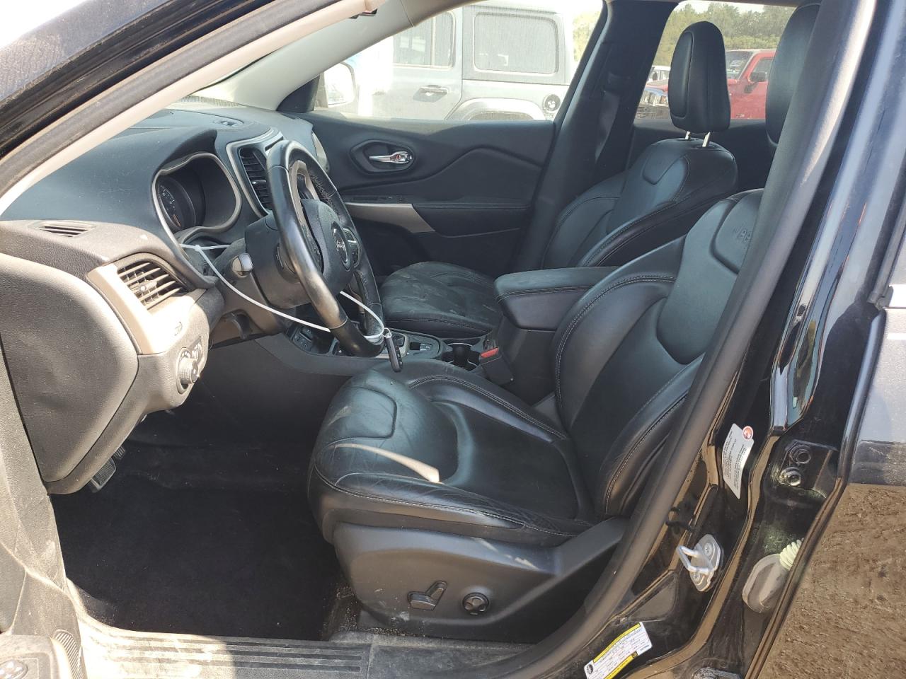 2017 Jeep Cherokee Limited VIN: 1C4PJLDB8HD232858 Lot: 81982865