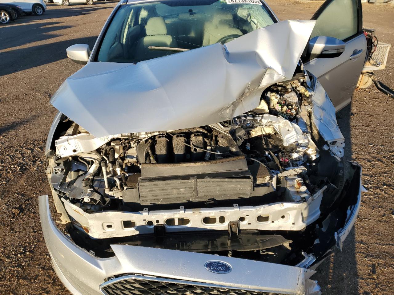 2016 Ford Focus Se VIN: 1FADP3K22GL247581 Lot: 82738165