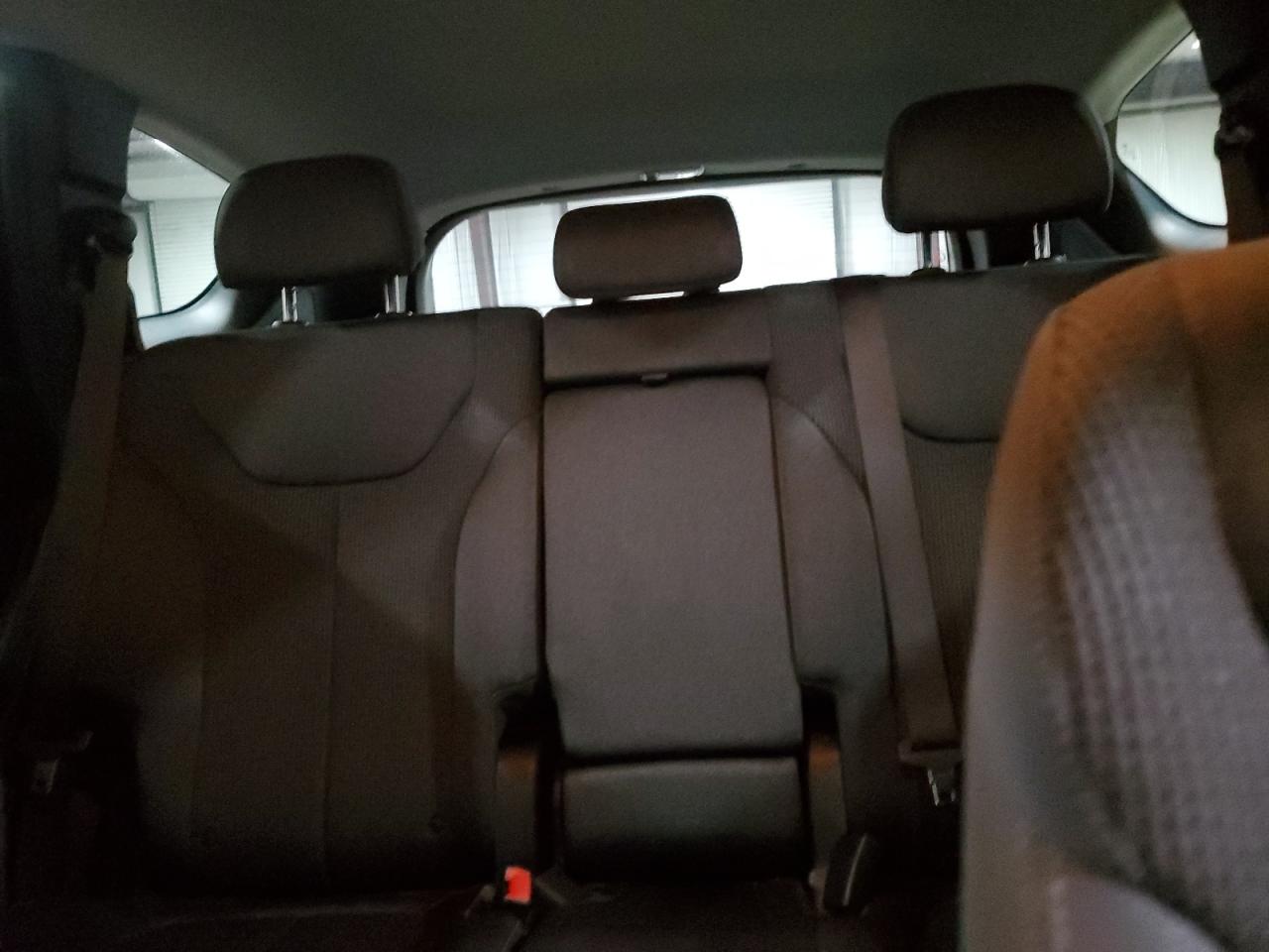 2019 Hyundai Santa Fe Se VIN: 5NMS23ADXKH090346 Lot: 86432965