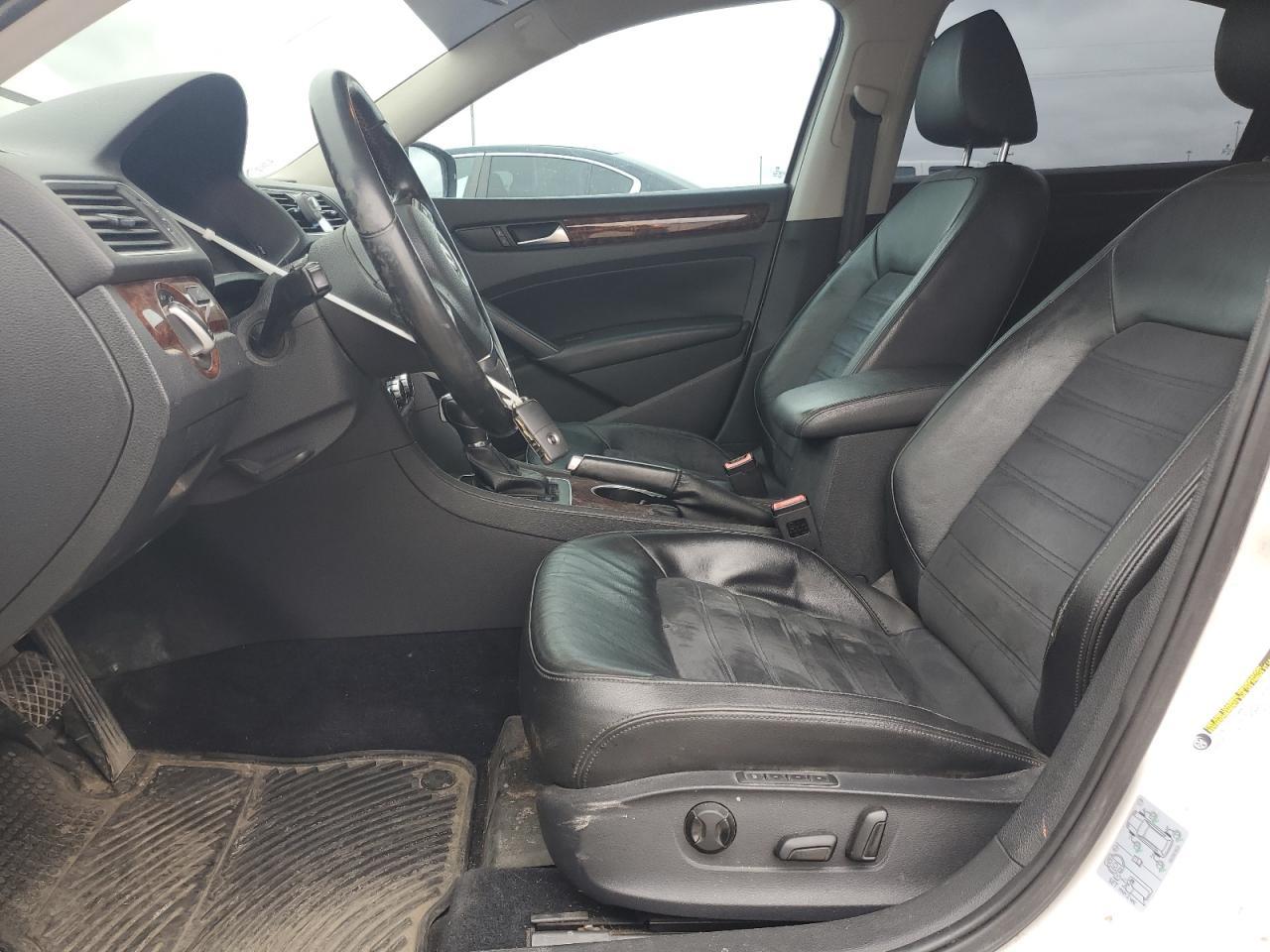 2013 Volkswagen Passat Sel VIN: 1VWCN7A3XDC103119 Lot: 86131985