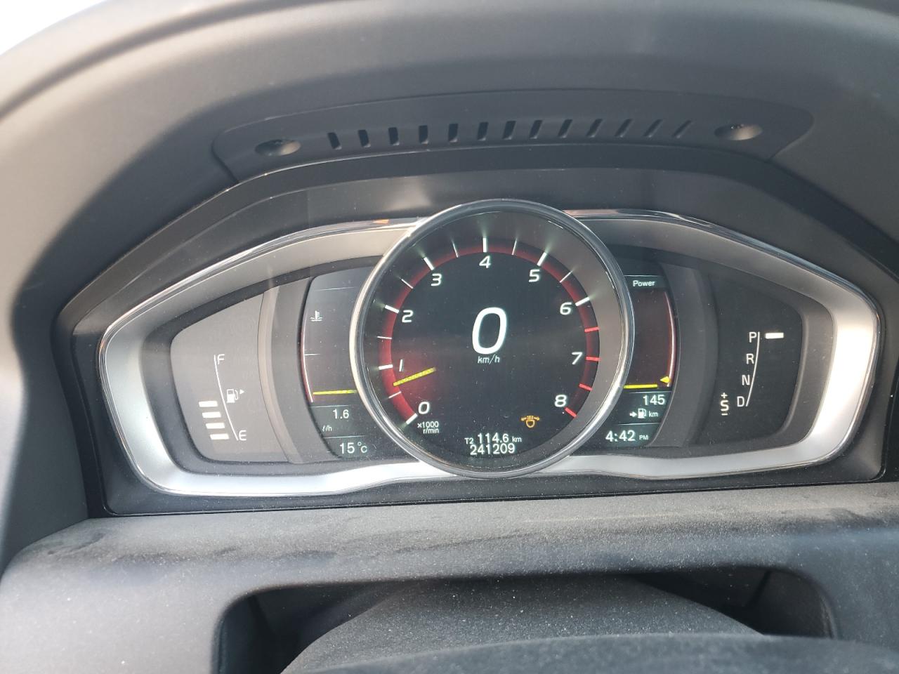 2015 Volvo Xc60 T6 Premier+ VIN: YV4902RCXF2612250 Lot: 85667155